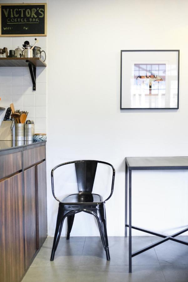 Circadian Industrial Loft In Heritage Building Apartment *